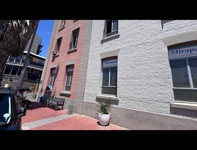 BUSINESS PROPERTY TO RENT IN WOODSTOCK